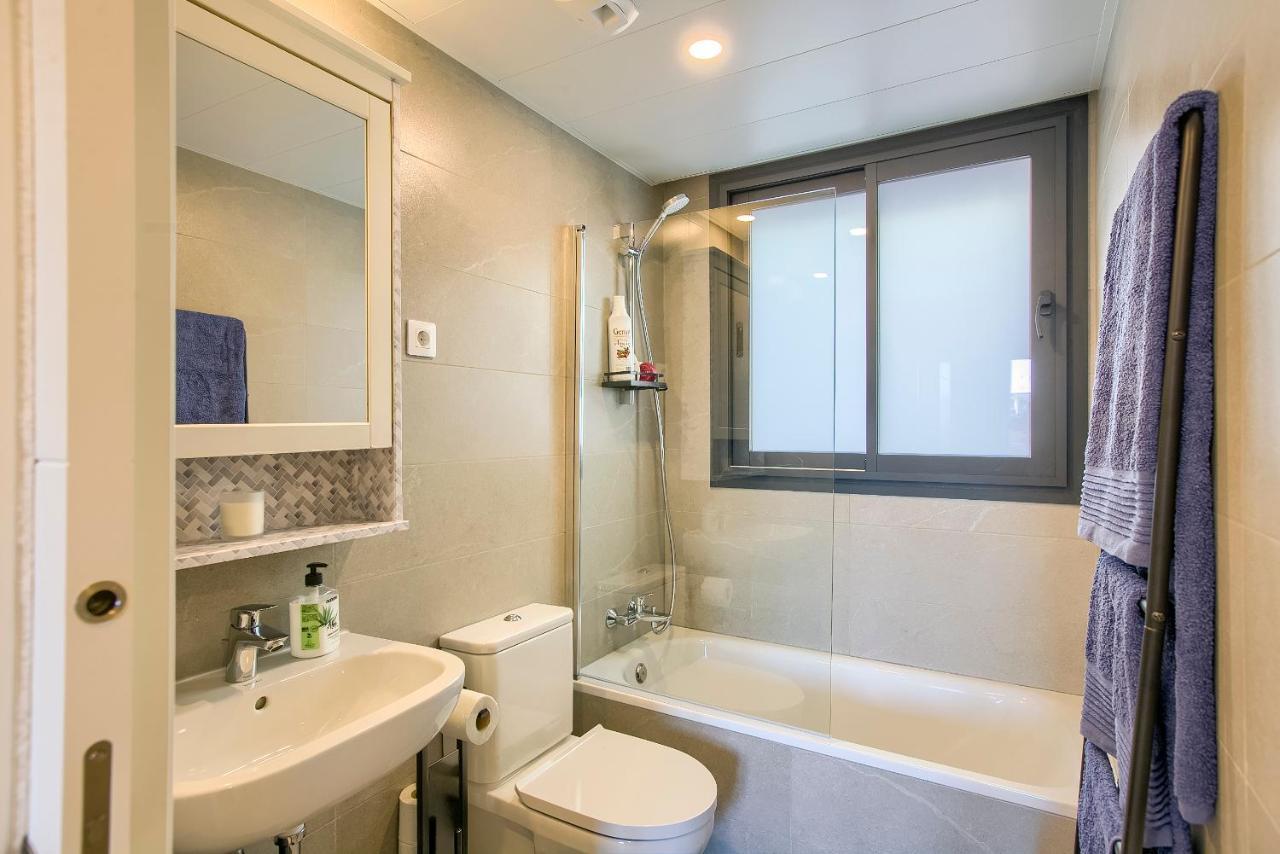 2B2B Deluxe Apartment - Jardines De Cuatro Caminos - Business District - Santiago Bernabeu Madrid Buitenkant foto